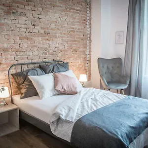 Homestay Lion - Silver, Krakow