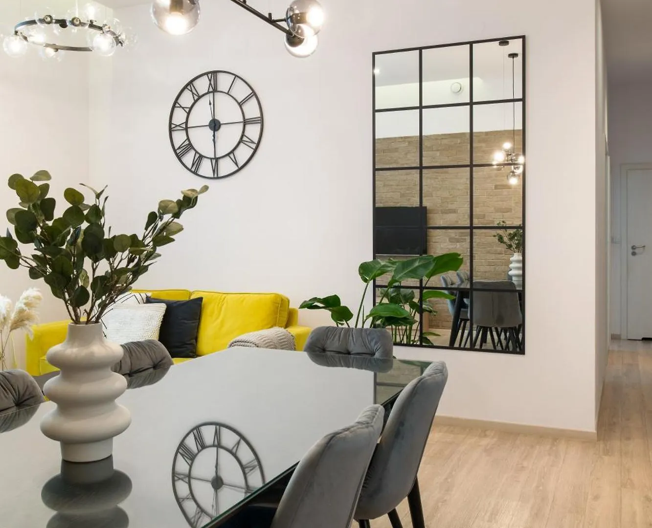 Beautiful Apartment With 2 Bedrooms For 7 Guests, Jewish District Krakow Poland
